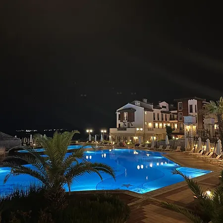 Seaside Oasis *